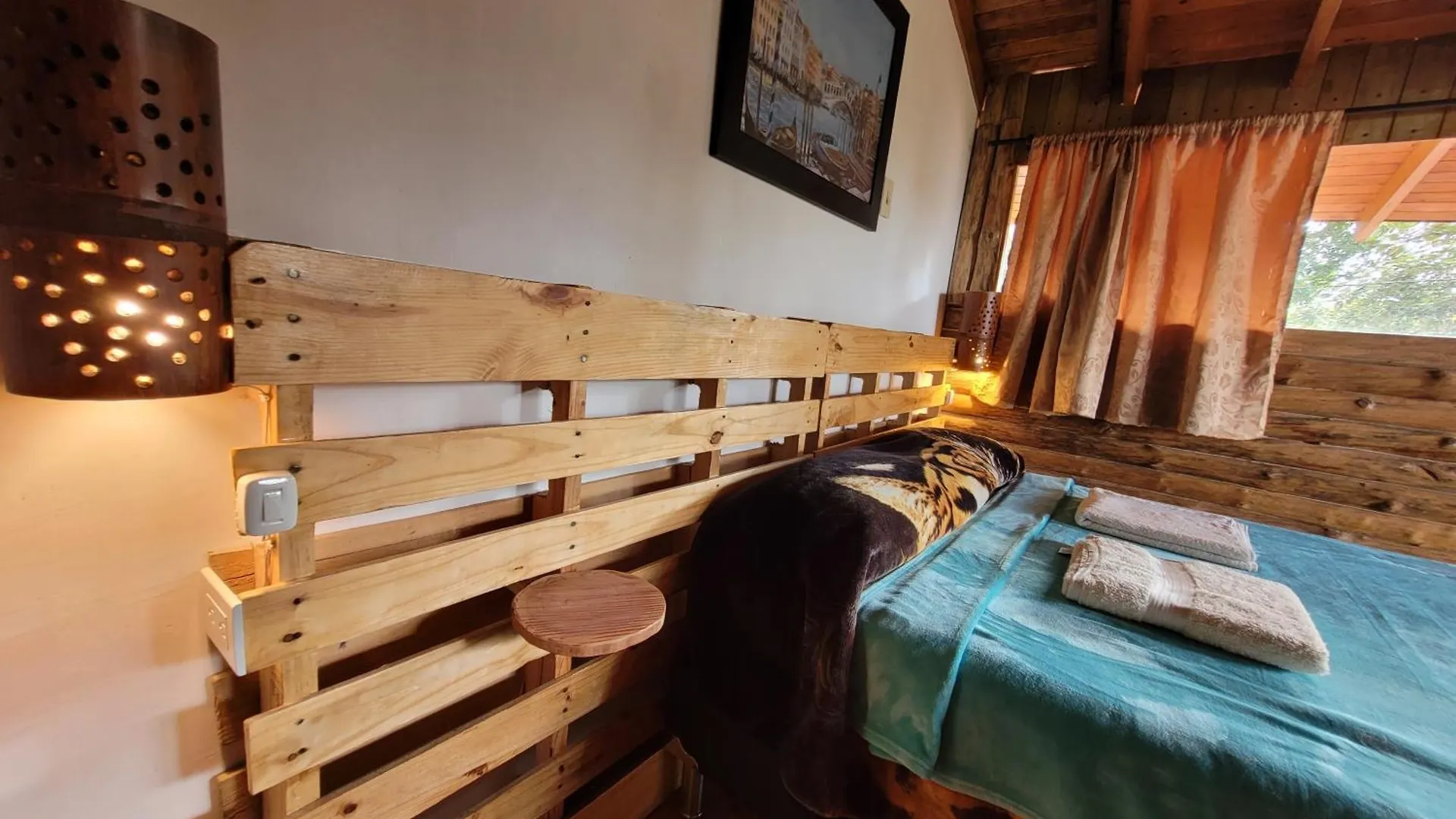 Refugio En El Bosque Hotel Santa Elena  Guest house